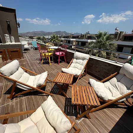 Detached In A Seafront Boutique Complex In Dikili