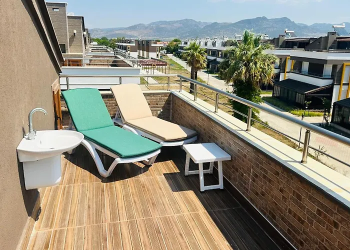 Detached In A Seafront Boutique Complex In Dikili