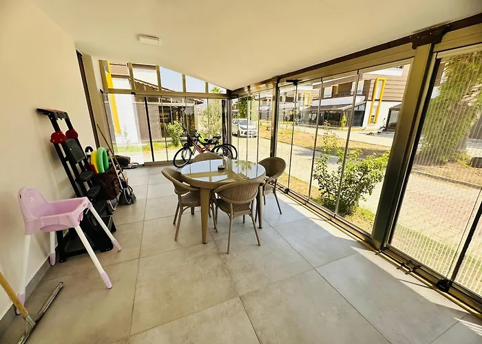 Detached In A Seafront Boutique Complex In Dikili